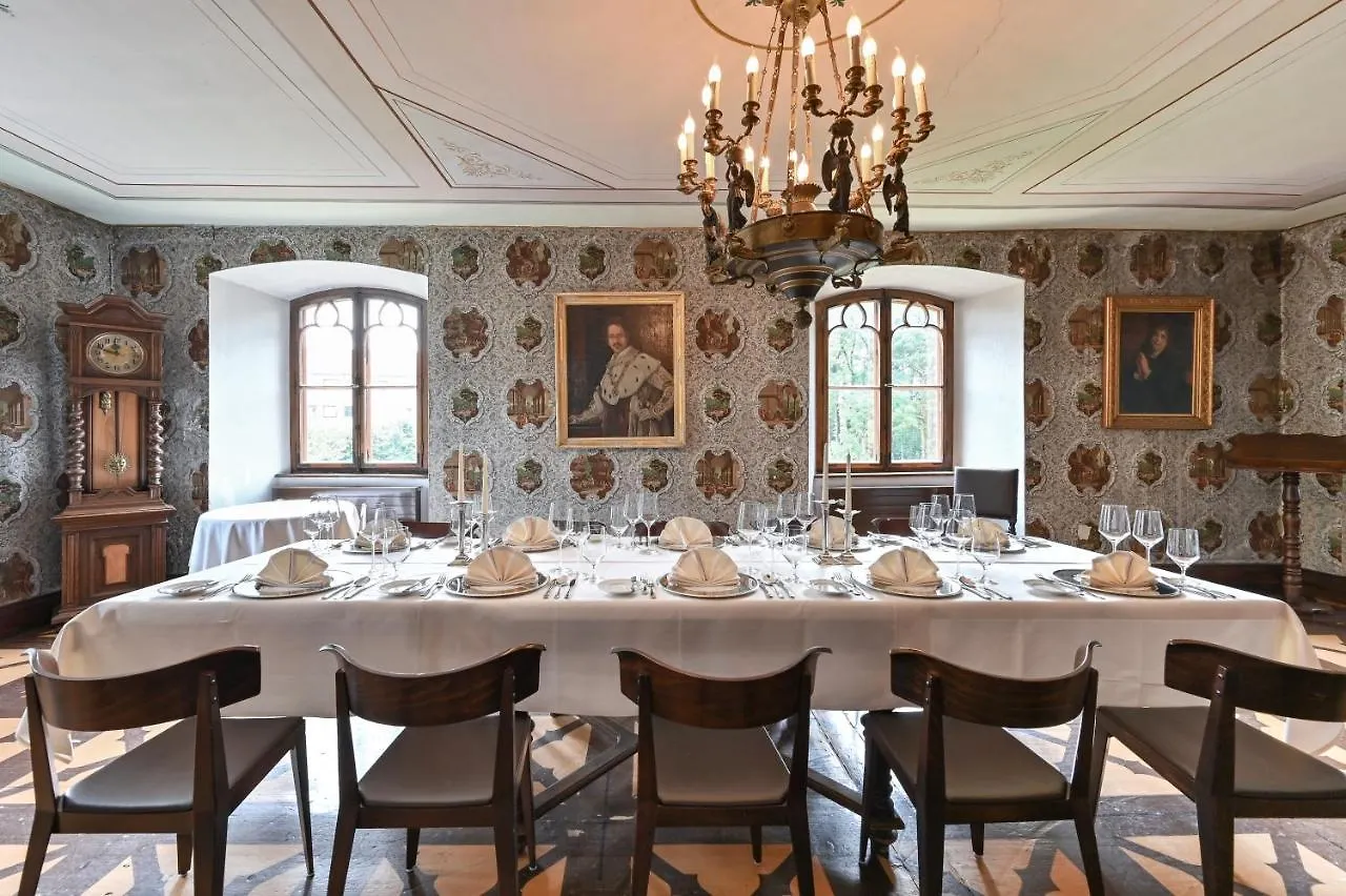 Schloss Zu Hopferau Hotel